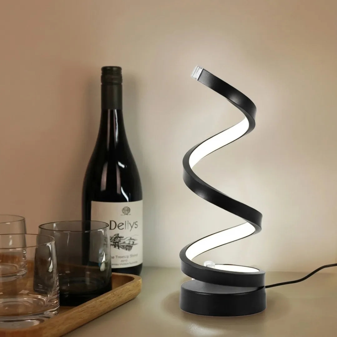 Lámpara de mesa en espiral